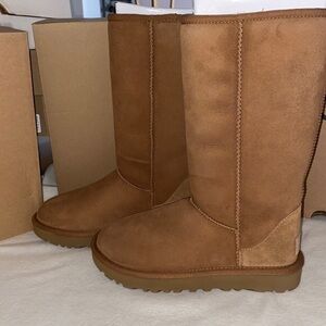 UGG Classic Tall ll
